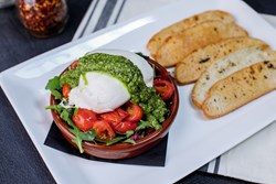 Burrata Bruschetta Ⓥ
